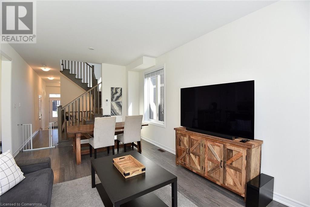 Property at 171 BLACKBIRD Way image 3