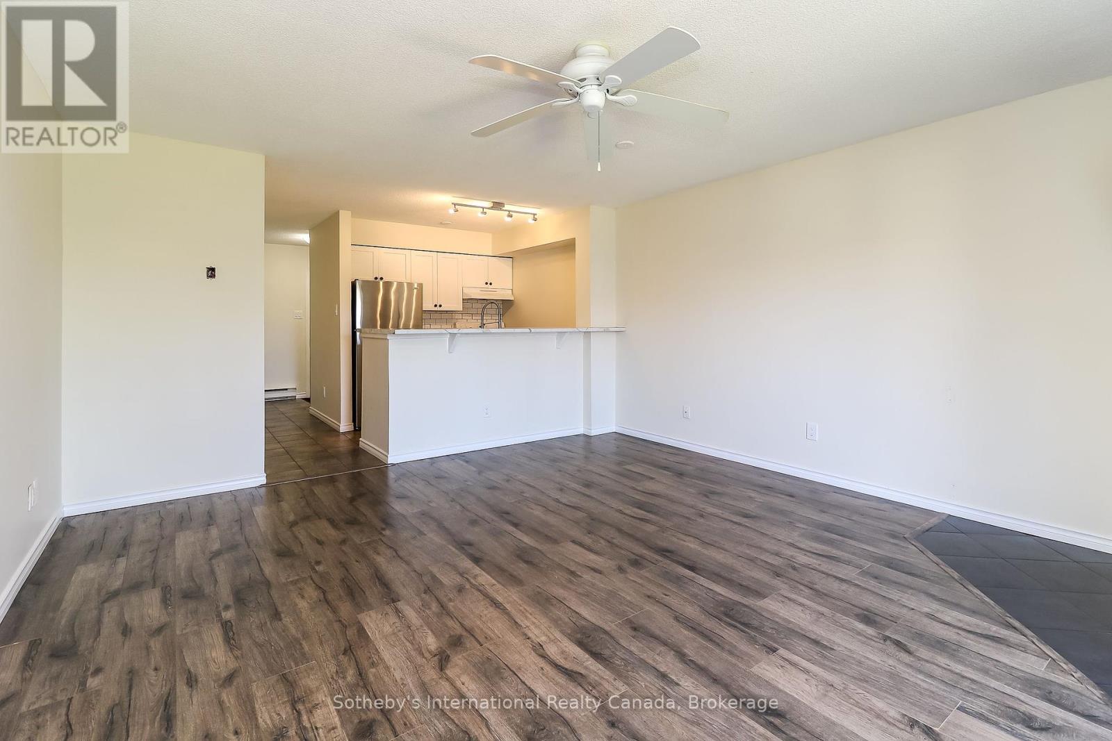 348 Mariners Way, Collingwood, Ontario  L9Y 5C7 - Photo 15 - S12177791