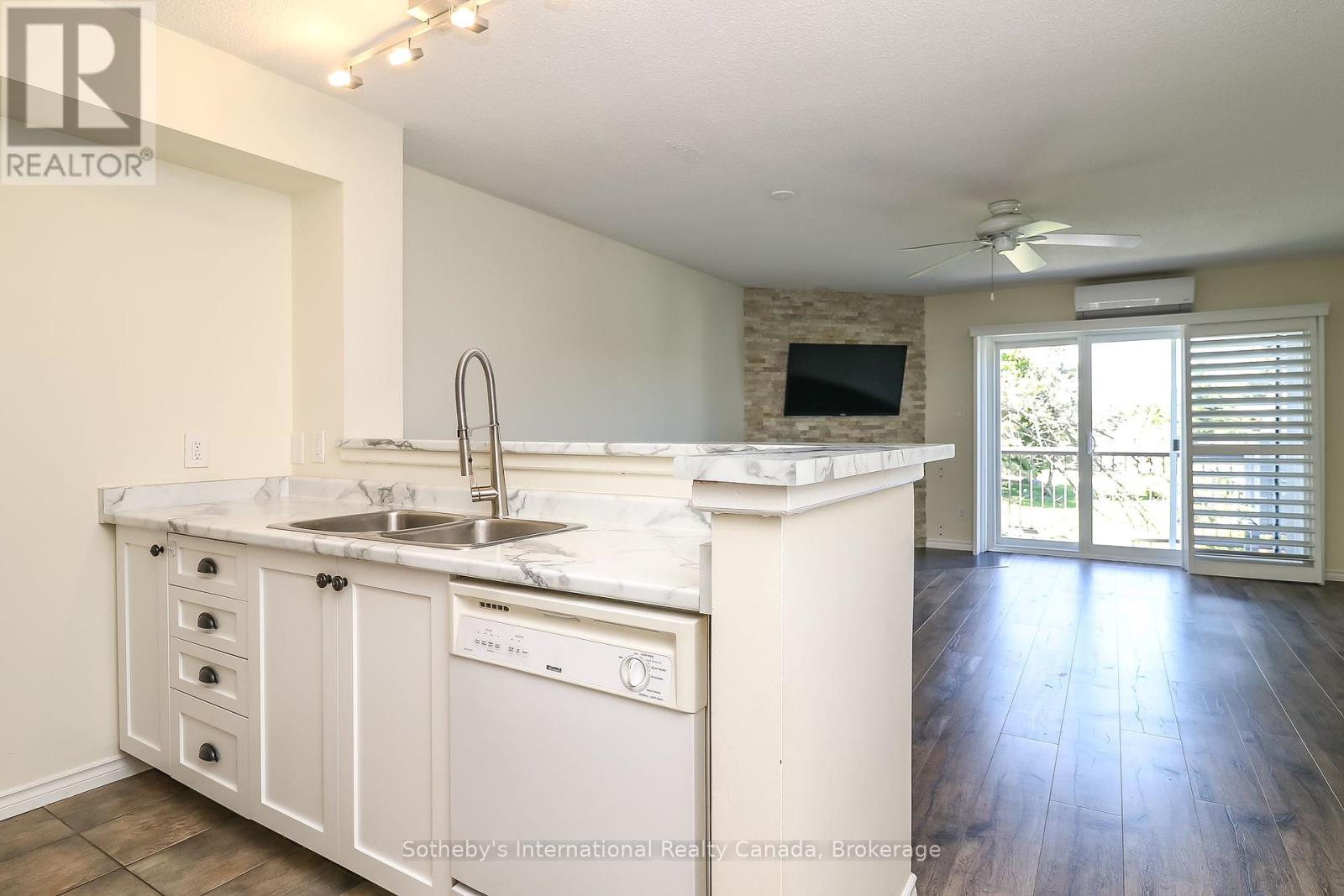 348 Mariners Way, Collingwood, Ontario  L9Y 5C7 - Photo 8 - S12177791