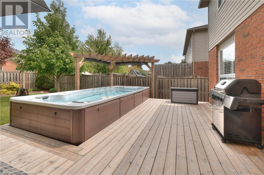 70 Kingfisher Drive, Elmira, Ontario  N3B 4M4 - Photo 44 - 40728082