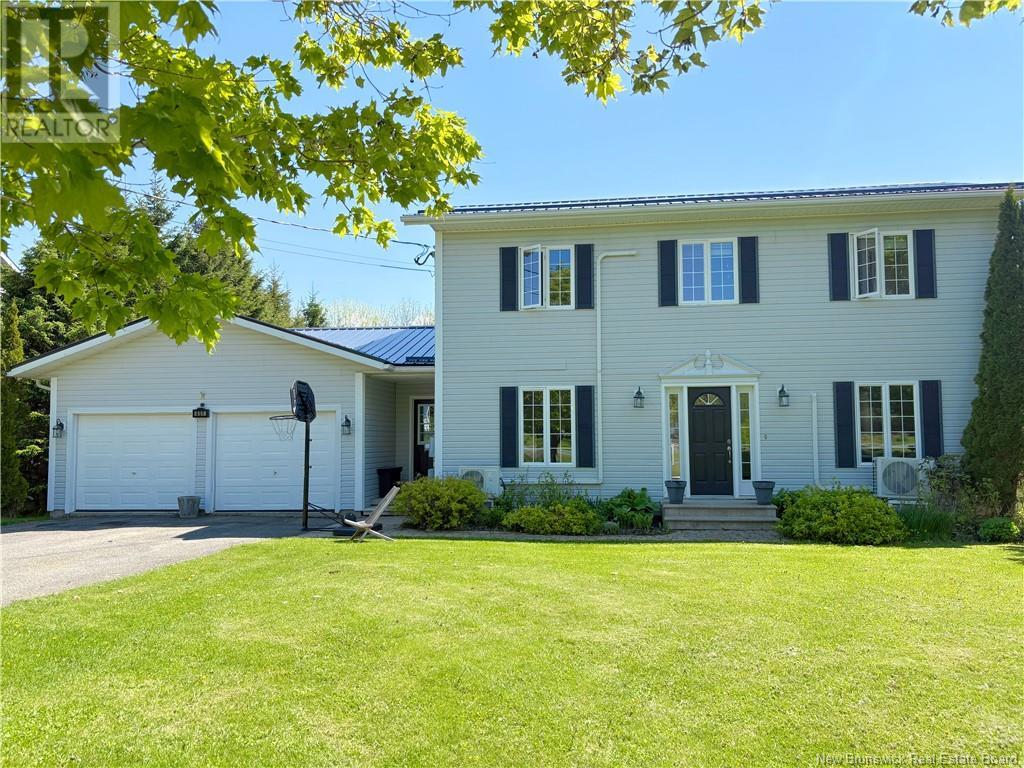 451 Riverview Drive, Florenceville-Bristol, New Brunswick  E7L 3N1 - Photo 2 - NB119303