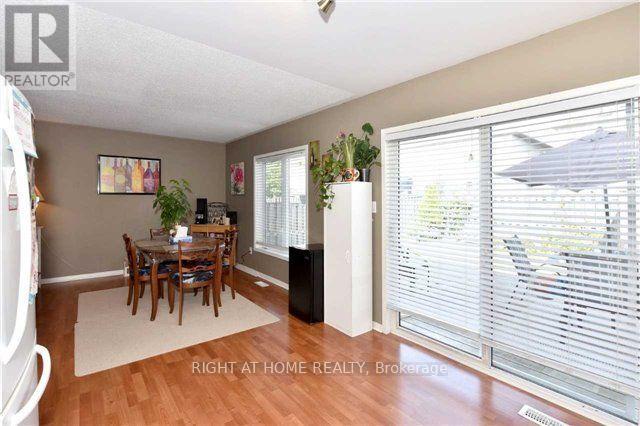 32 Donlevy Crescent, Whitby, Ontario  L1R 0B8 - Photo 3 - E12175958