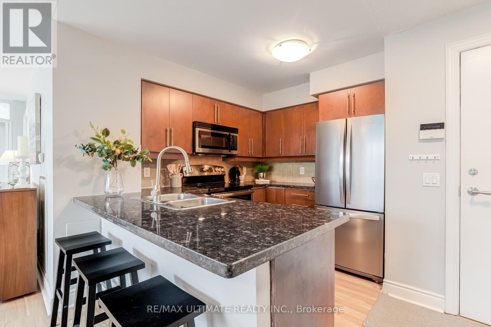 319 - 25 Greenview Avenue, Toronto (Newtonbrook West), Ontario  M2M 0A5 - Photo 4 - C12177806