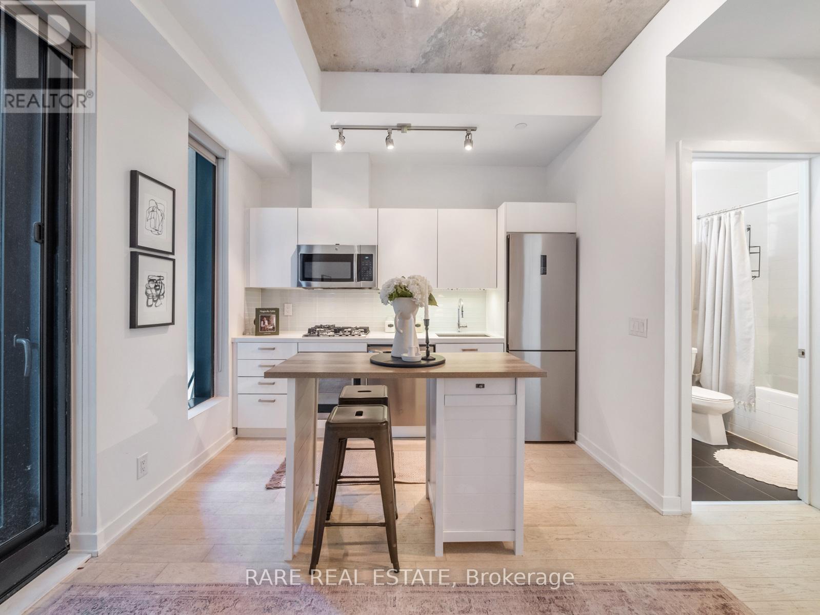 206 - 11 Charlotte Street, Toronto (Waterfront Communities), Ontario  M5V 2H5 - Photo 3 - C12177807