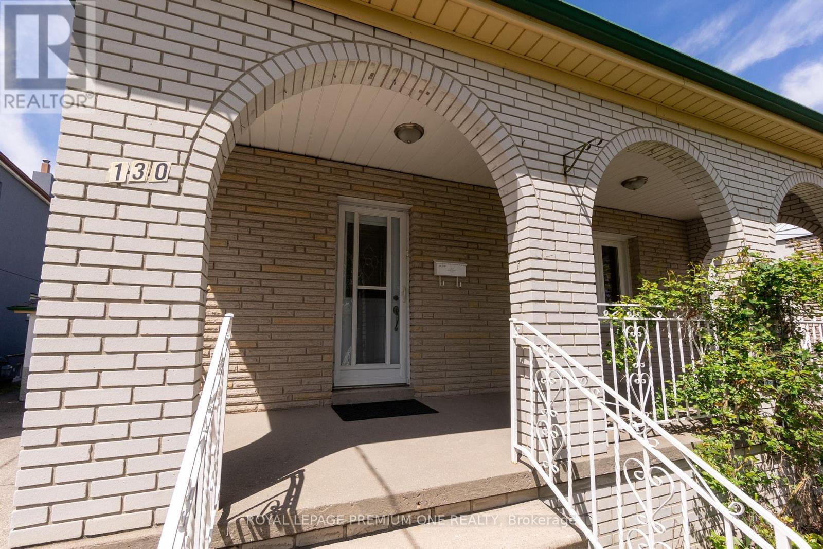 130 Jay Street, Toronto, Ontario  M6L 2M2 - Photo 4 - W12177787