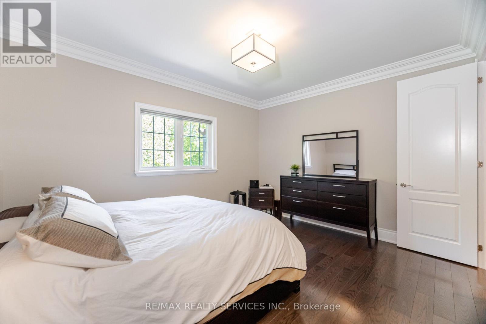 48 Beacon Hill Drive, Brampton (Credit Valley), Ontario  L6X 0V7 - Photo 33 - W12177790