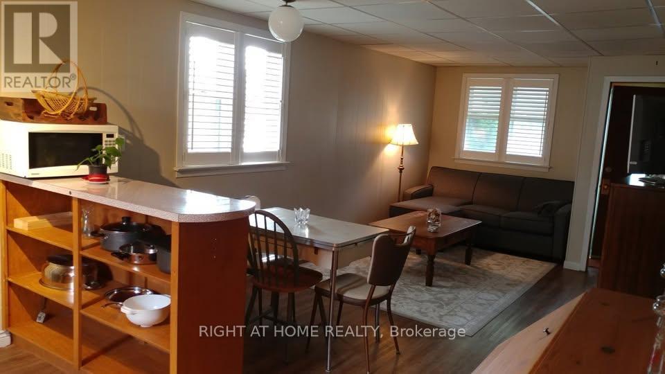 12 Summitcrest Drive, Toronto, Ontario  M9P 1H7 - Photo 30 - W12176475