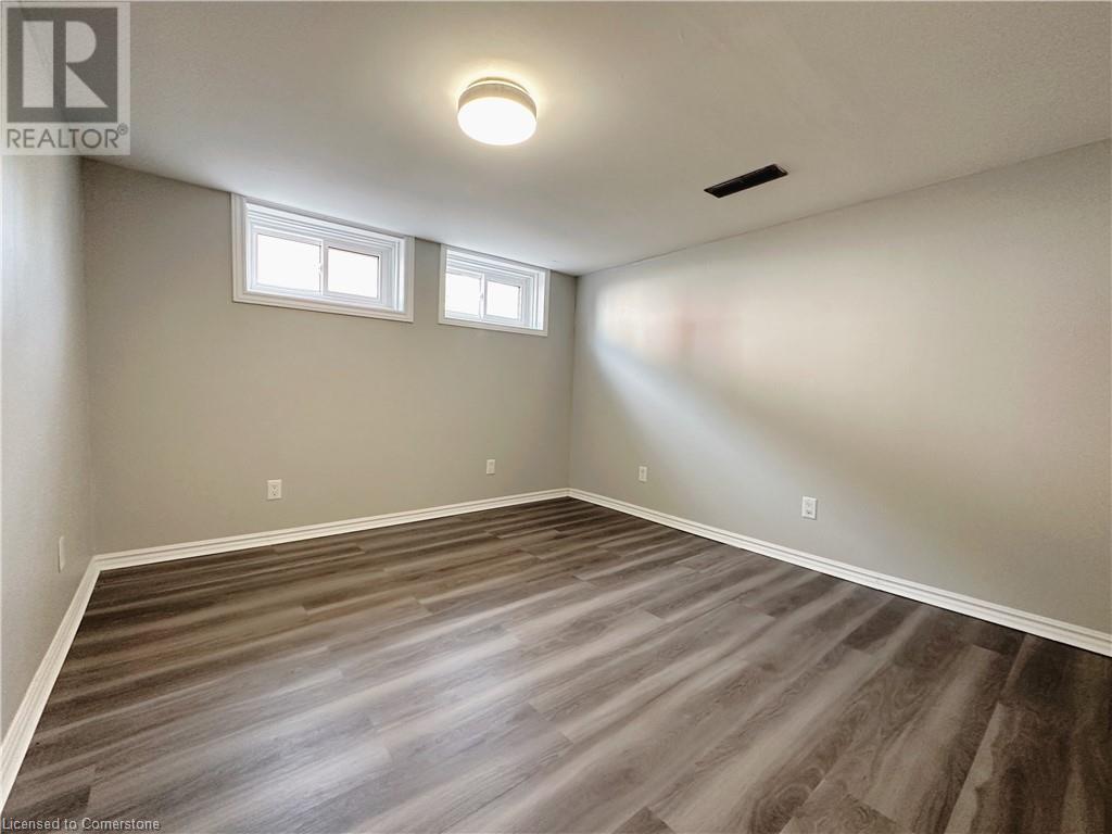 39 Maywood Road Unit# Lower, Kitchener, Ontario N2C 2A2 - Photo 8 - 40728370