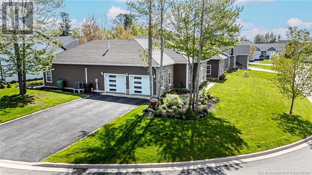 Property at 30 Reba Crescent image 2