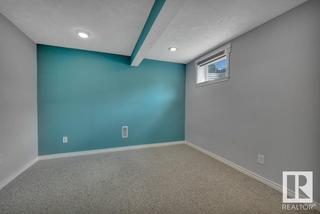 6504 12 Av S Nw, Edmonton, Alberta  T6L 2G1 - Photo 25 - E4438811