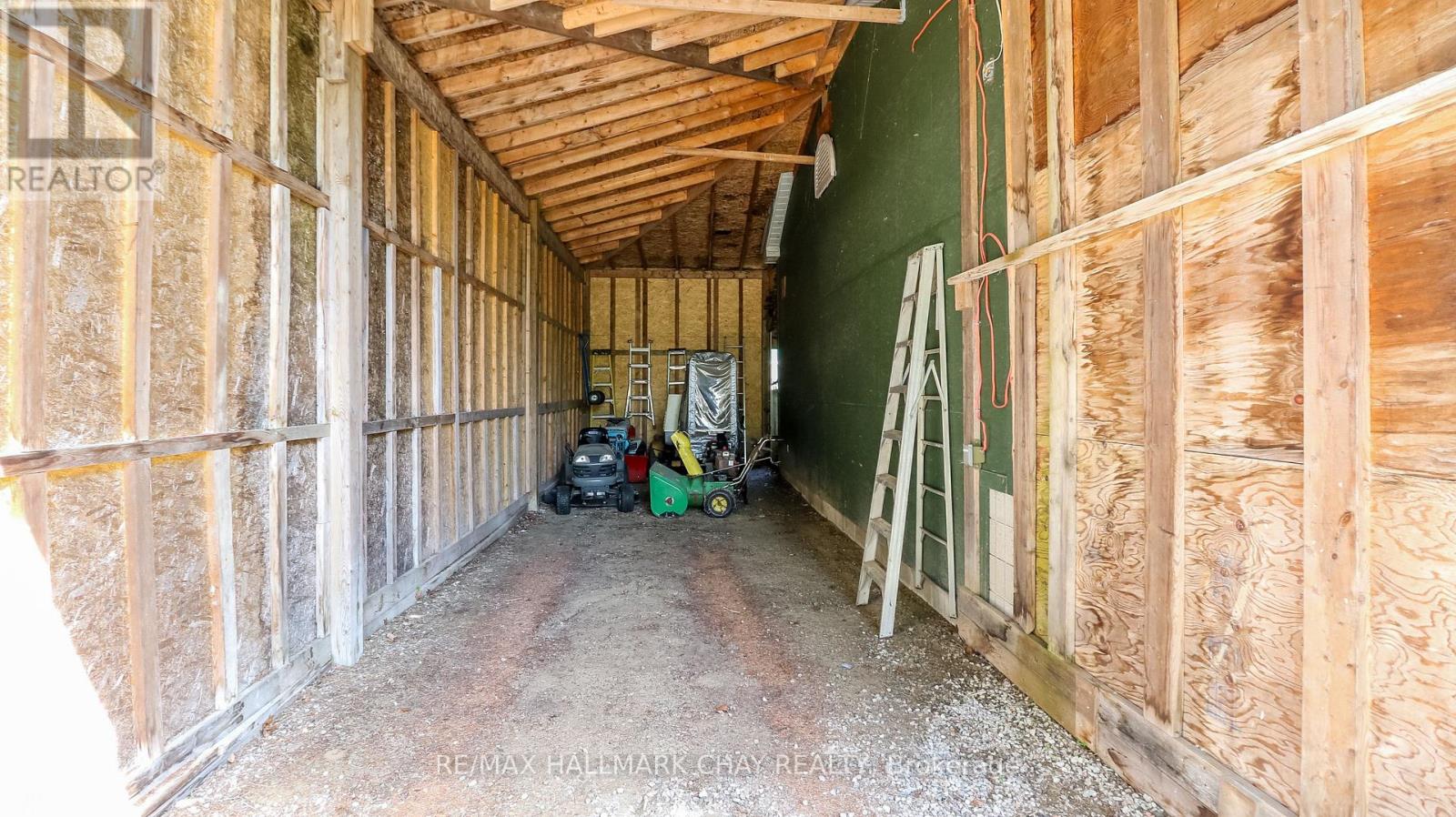5142 30 Side Road, Essa, Ontario  L0M 1T0 - Photo 40 - N12177824