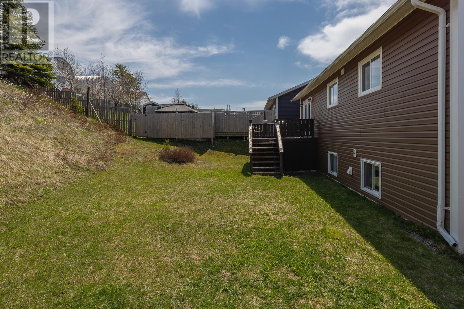 Property at 7 Country Lane image 3