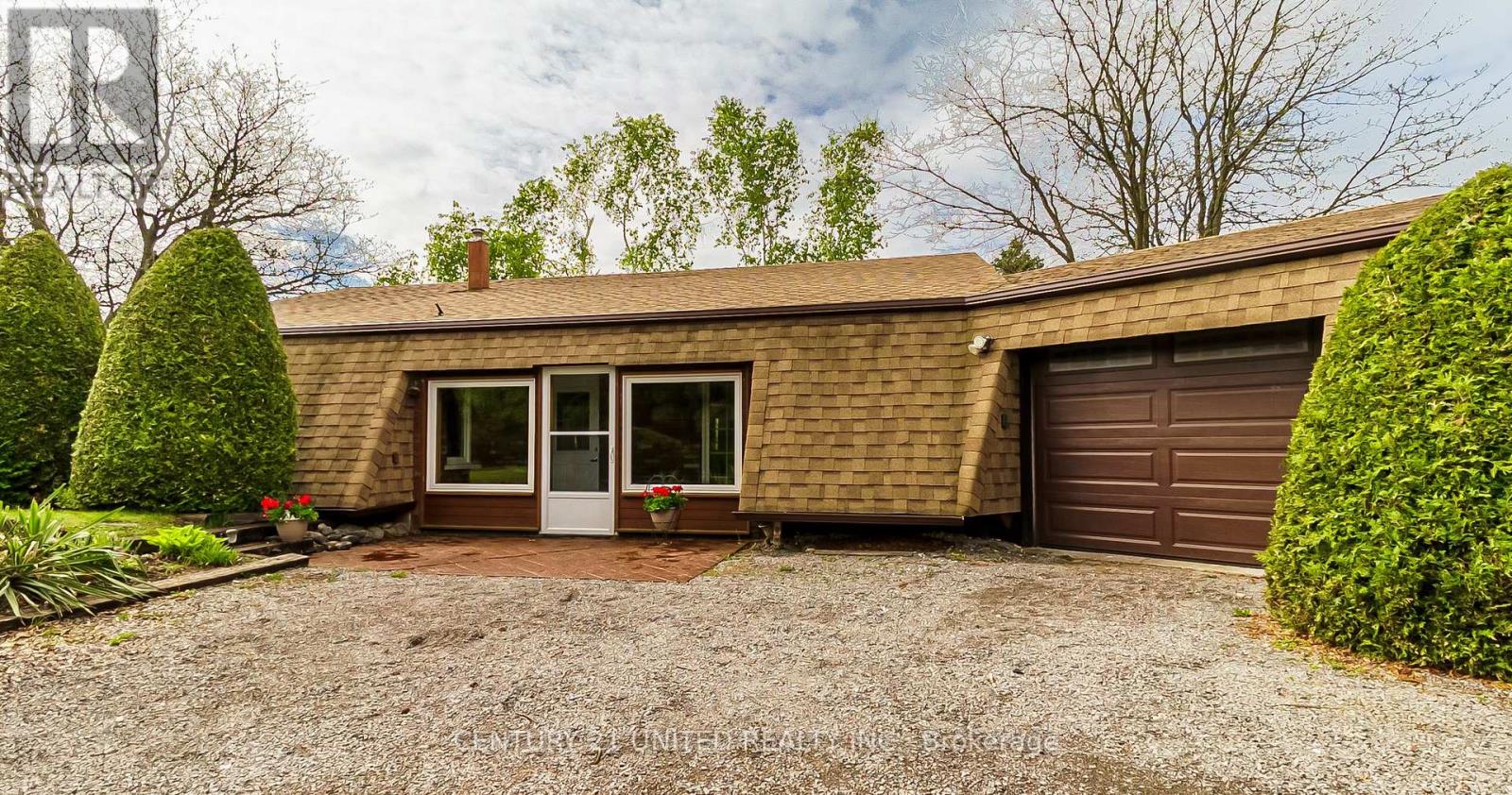 201 County Road 4 Road, Douro-Dummer, Ontario  K9J 6Y1 - Photo 7 - X12176244