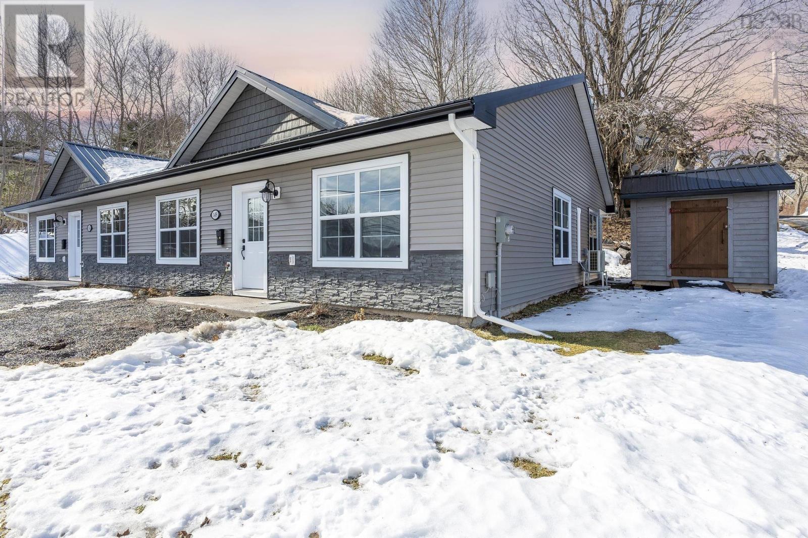 Property at 149 Chester Avenue image 4