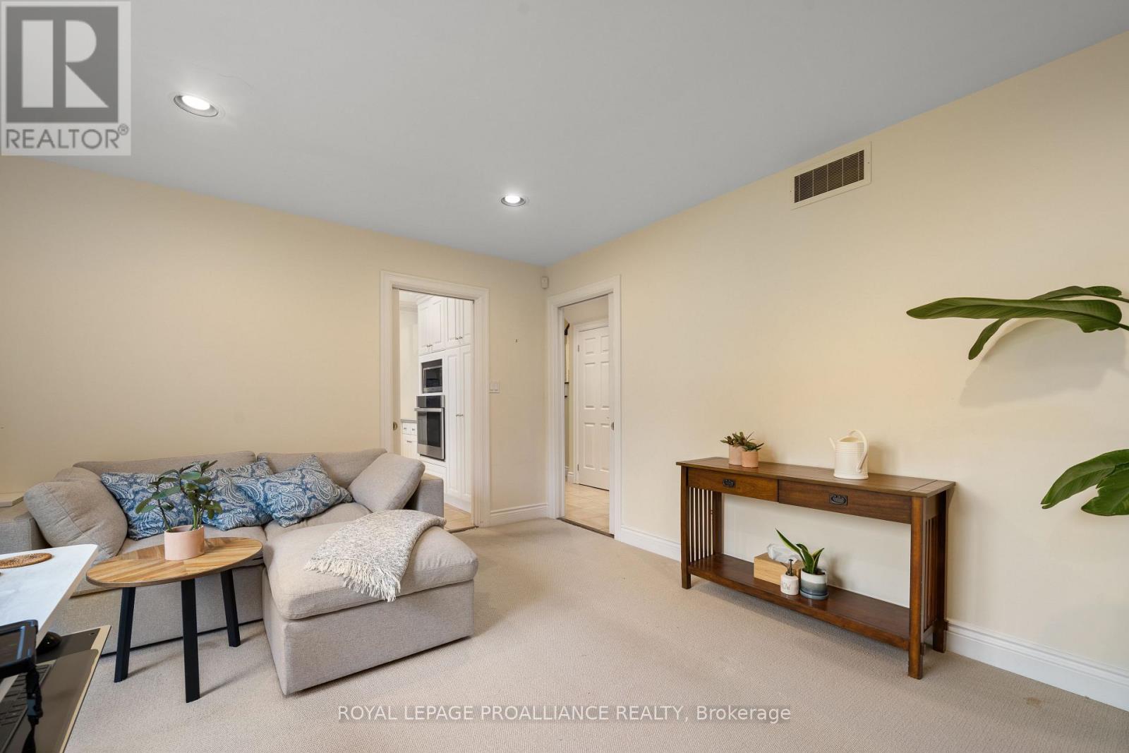 23 Quigg Lane, Prince Edward County, Ontario  K0K 1L0 - Photo 21 - X12177860