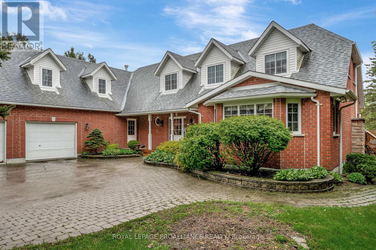 23 Quigg Lane, Prince Edward County, Ontario  K0K 1L0 - Photo 5 - X12177860
