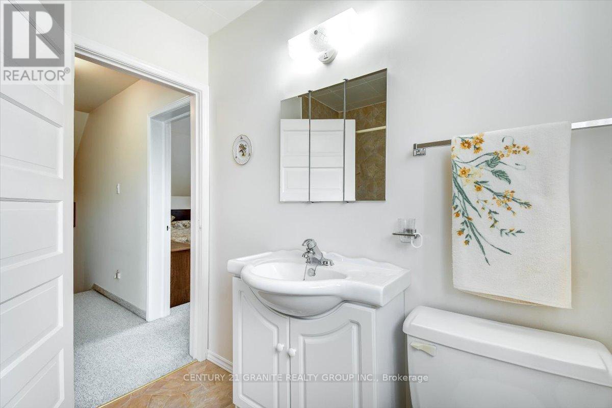7 Cleak Avenue, Bancroft, Ontario  K0L 1C0 - Photo 24 - X12177882
