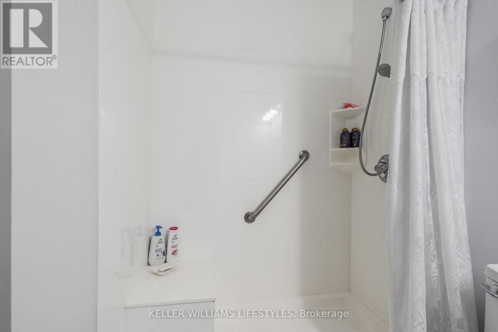 317 - 440 Wellington Street, St. Thomas, Ontario  N5R 5X5 - Photo 31 - X12177842