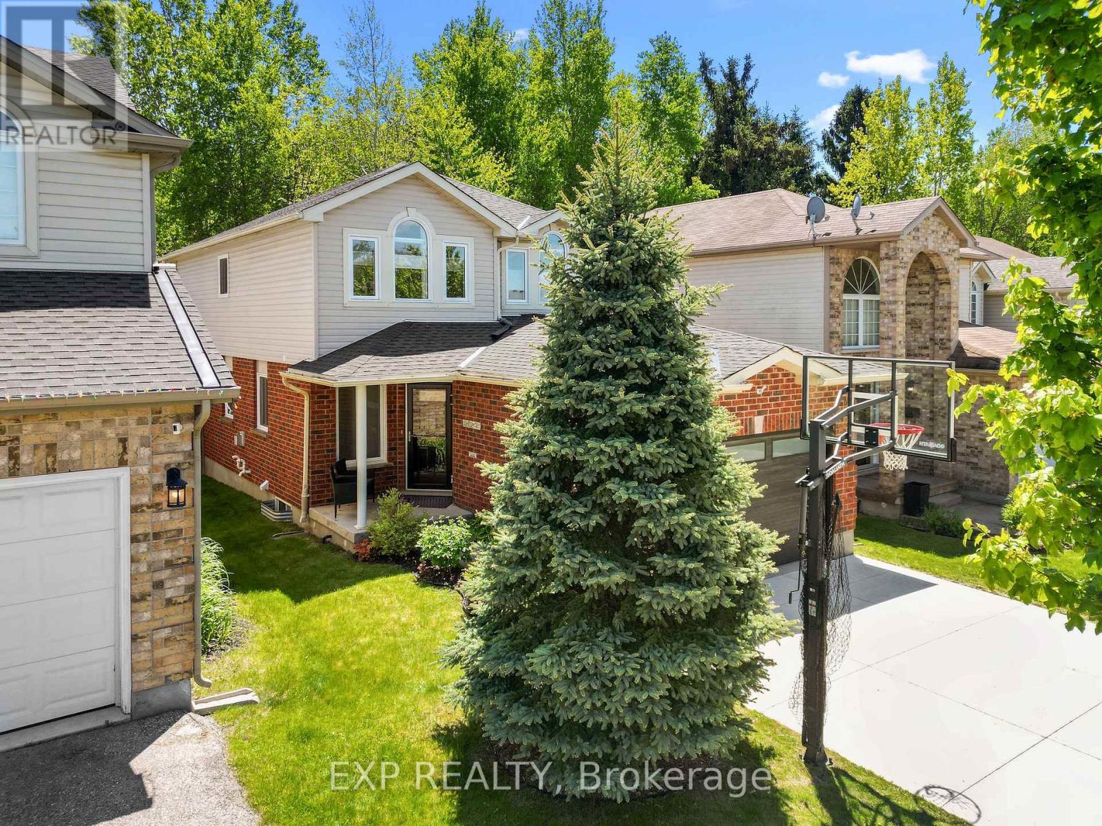 Photo 43 of 45 for 673 Sprucewood Drive