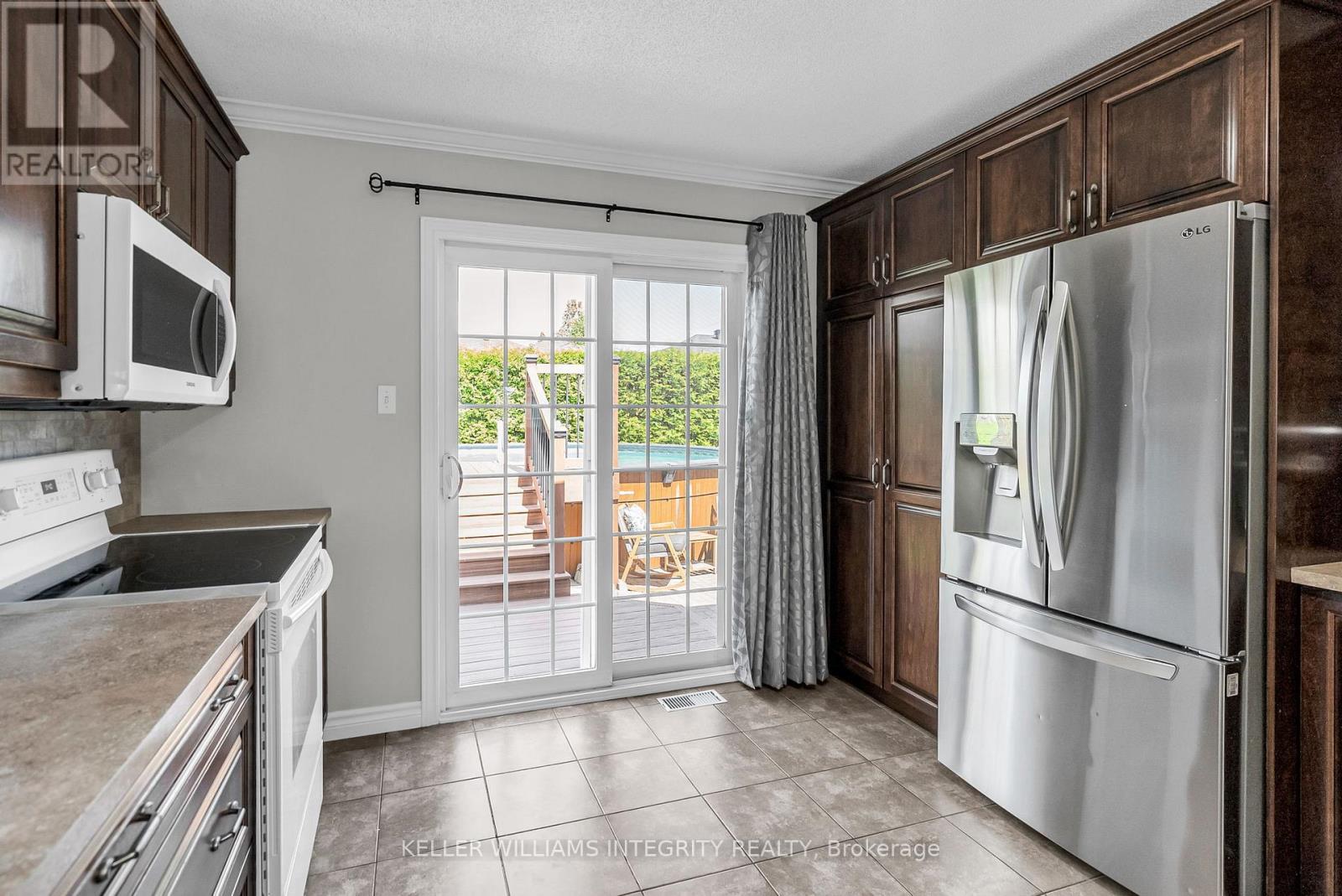 650 Des Erables Promenade, Casselman, Ontario  K0A 1M0 - Photo 12 - X12177832