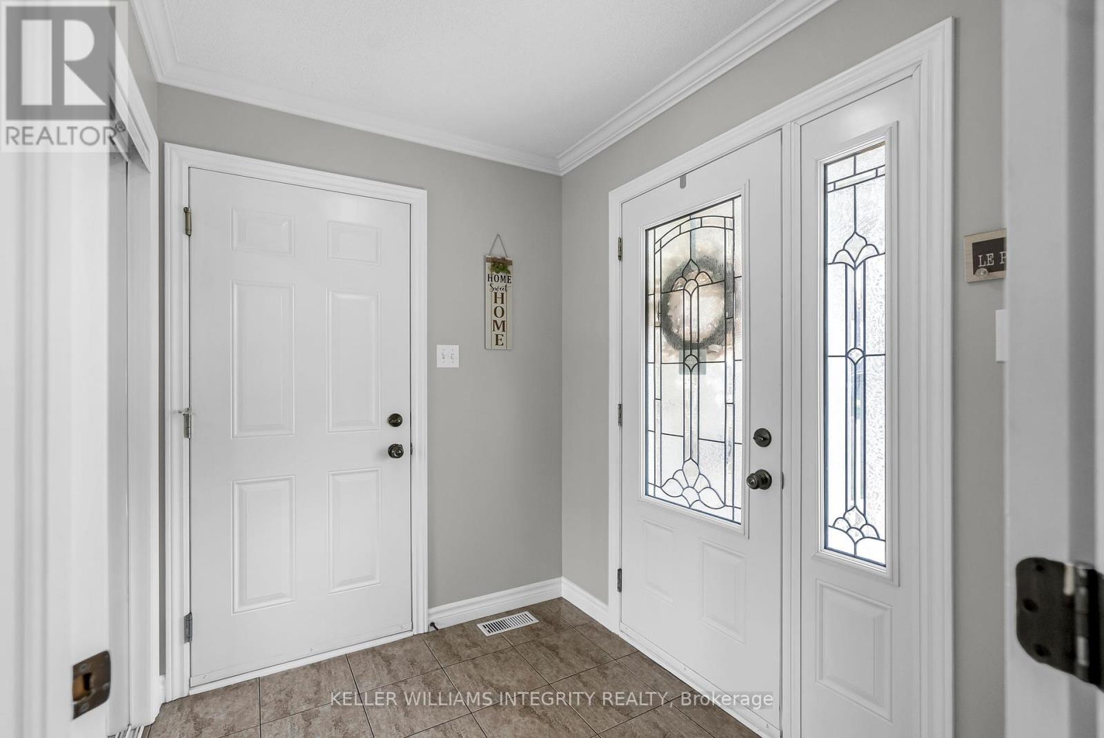 650 Des Erables Promenade, Casselman, Ontario  K0A 1M0 - Photo 4 - X12177832