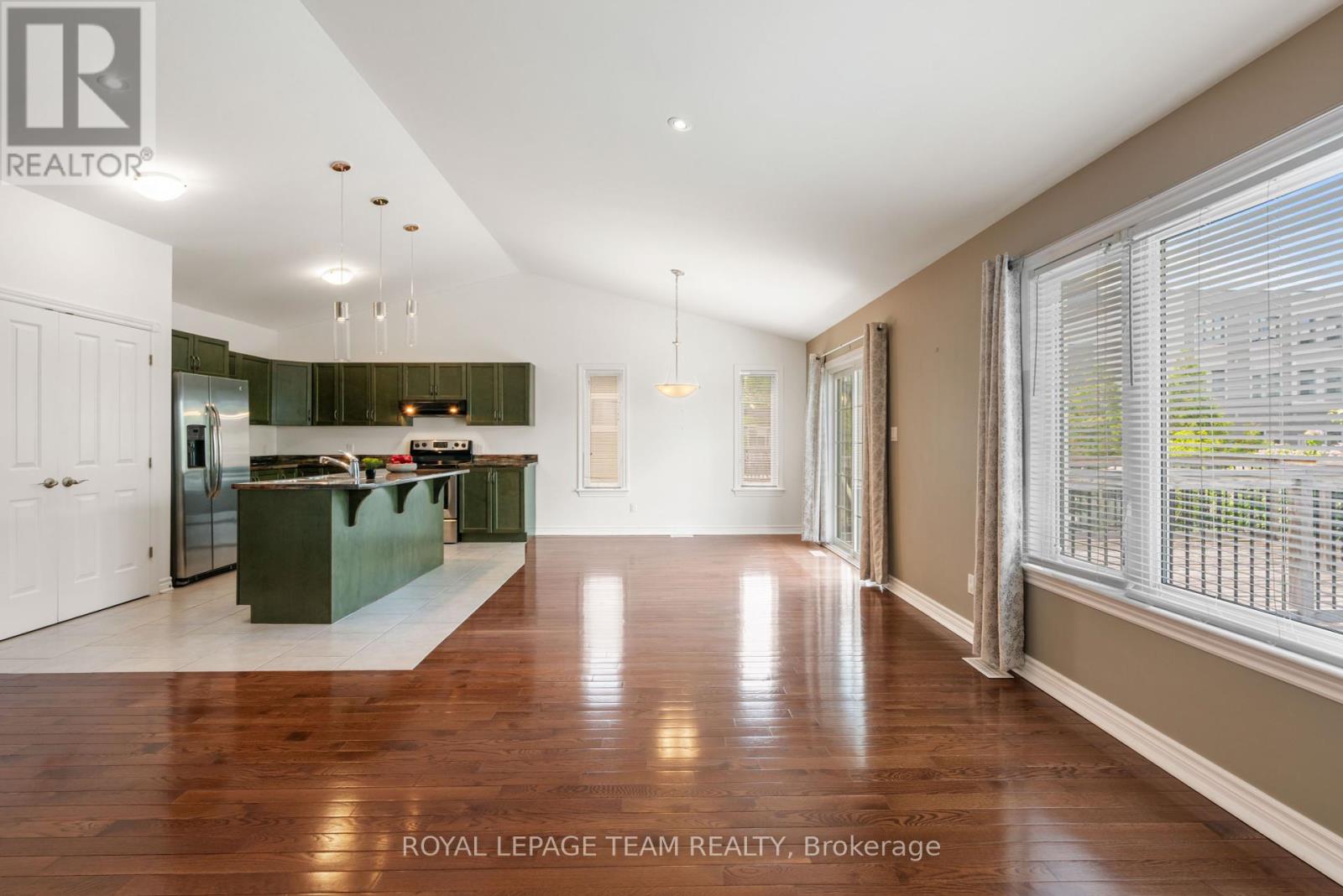 29 Westerra Way, North Grenville, Ontario  K0G 1J0 - Photo 19 - X12177870