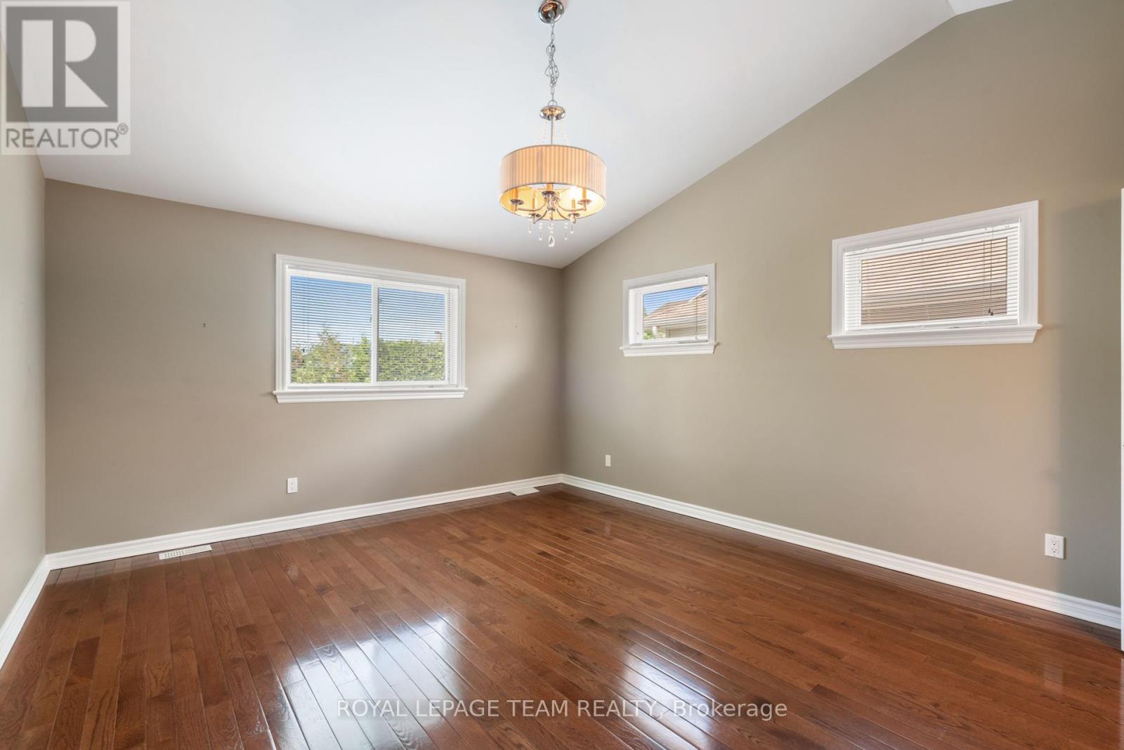 29 Westerra Way, North Grenville, Ontario  K0G 1J0 - Photo 24 - X12177870