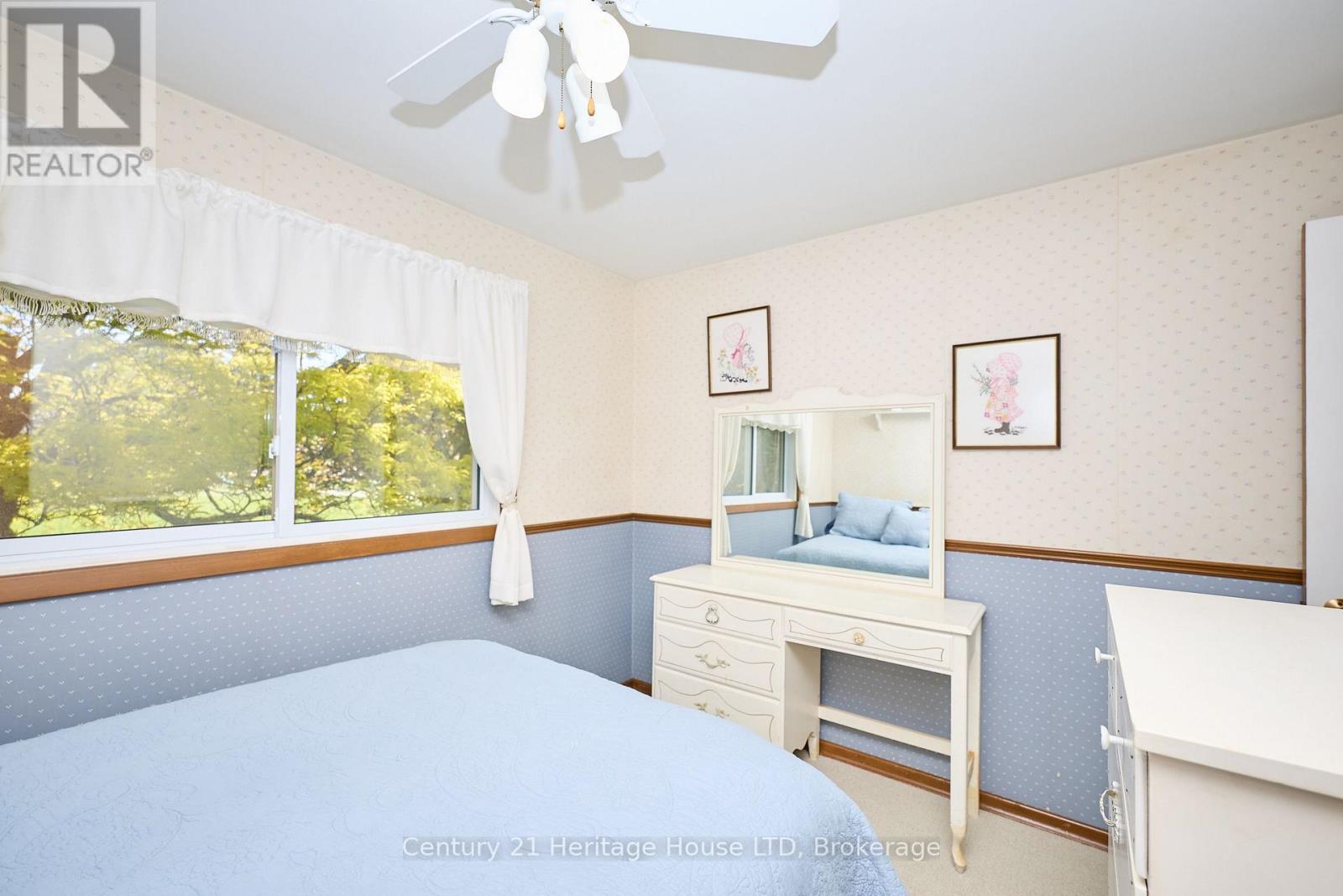 4668 Pinedale Drive, Niagara Falls (Morrison), Ontario  L2E 6M8 - Photo 14 - X12177853