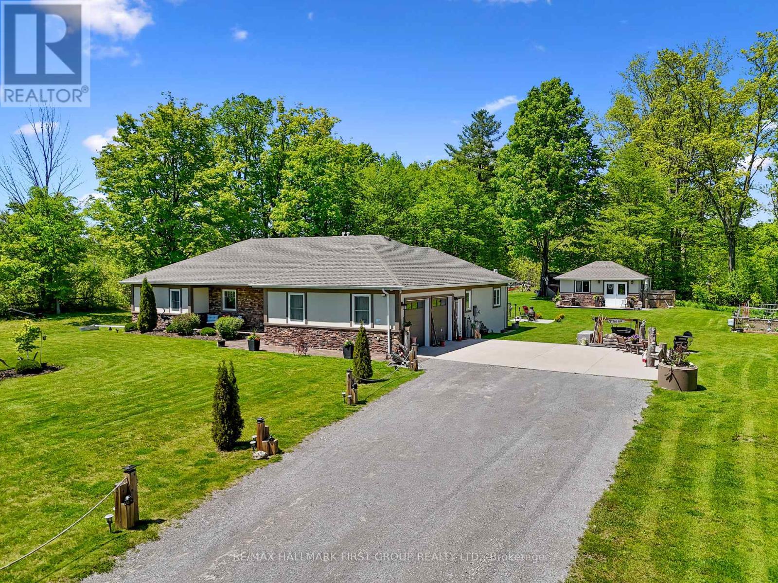 880 Dingman Road, Cramahe, Ontario  K0K 1M0 - Photo 2 - X12104039