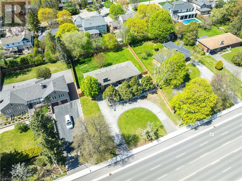 Property at 425 PLAINS Road W image 2