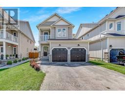 184 CACHET BOULEVARD, Whitby, Ontario