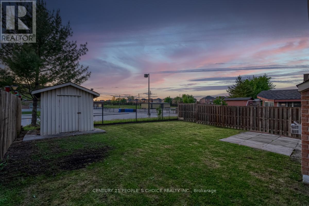 67 Gallucci Crescent, Brampton (Bram East), Ontario  L6P 1R6 - Photo 29 - W12176247