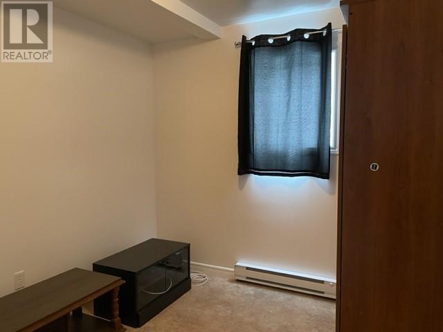 Photo 33