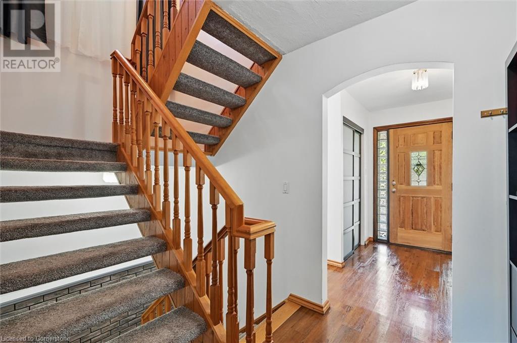 1280 Consort Crescent, Burlington, Ontario  L7M 1J7 - Photo 21 - 40734287