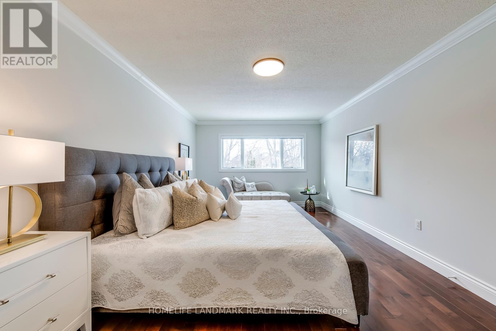 503 Blenheim Crescent, Oakville, Ontario  L6J 6P5 - Photo 23 - W12177858
