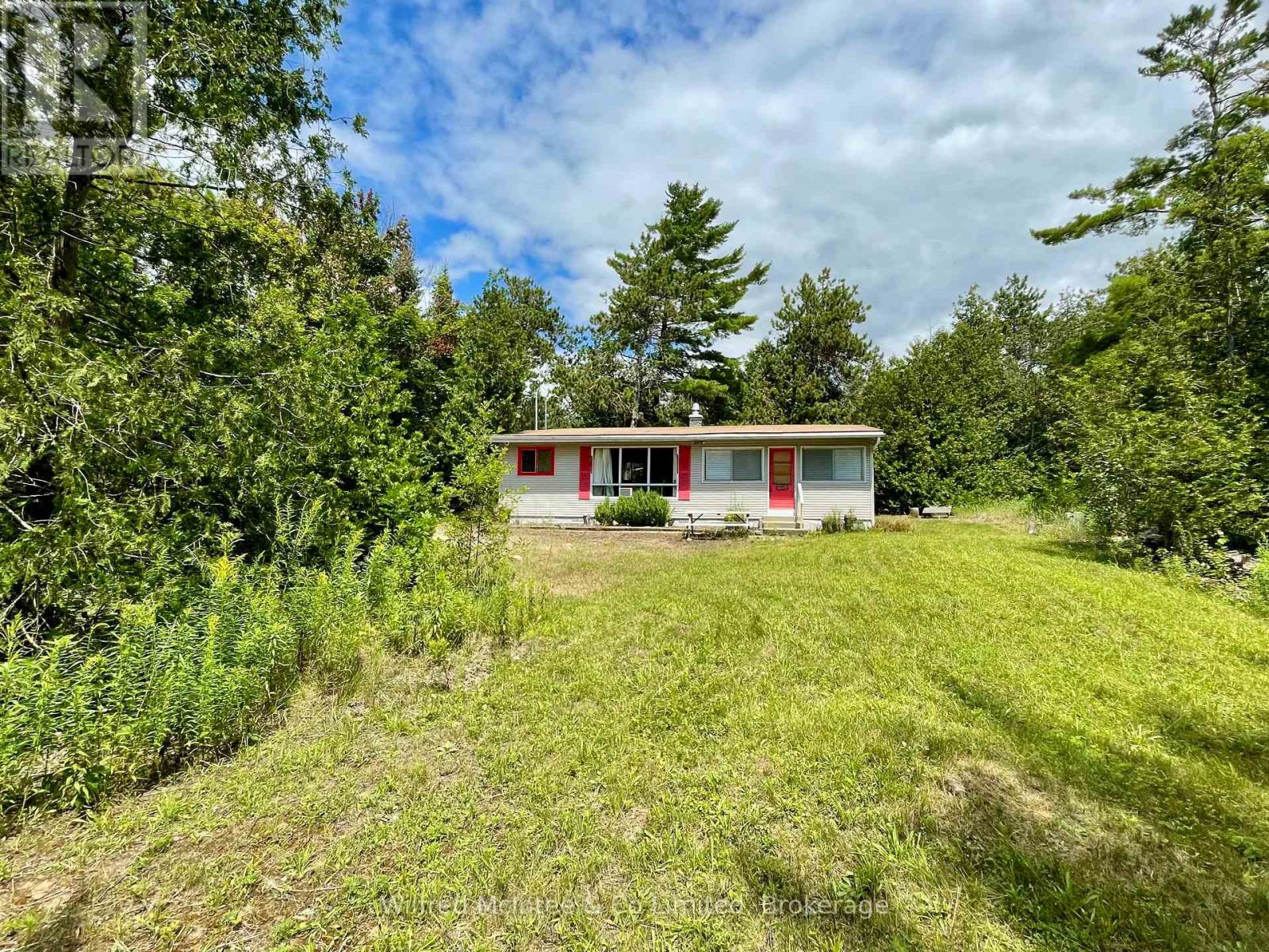 270 Ogimah Road, Native Leased Lands, Ontario  N0H 2G0 - Photo 4 - X12036630
