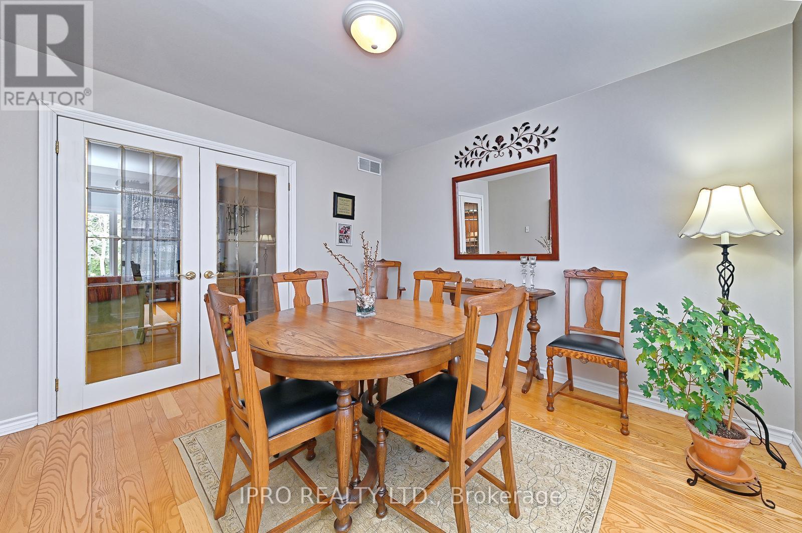 83 Ontario Street, Halton Hills (Georgetown), Ontario  L7G 3K9 - Photo 30 - W12088365