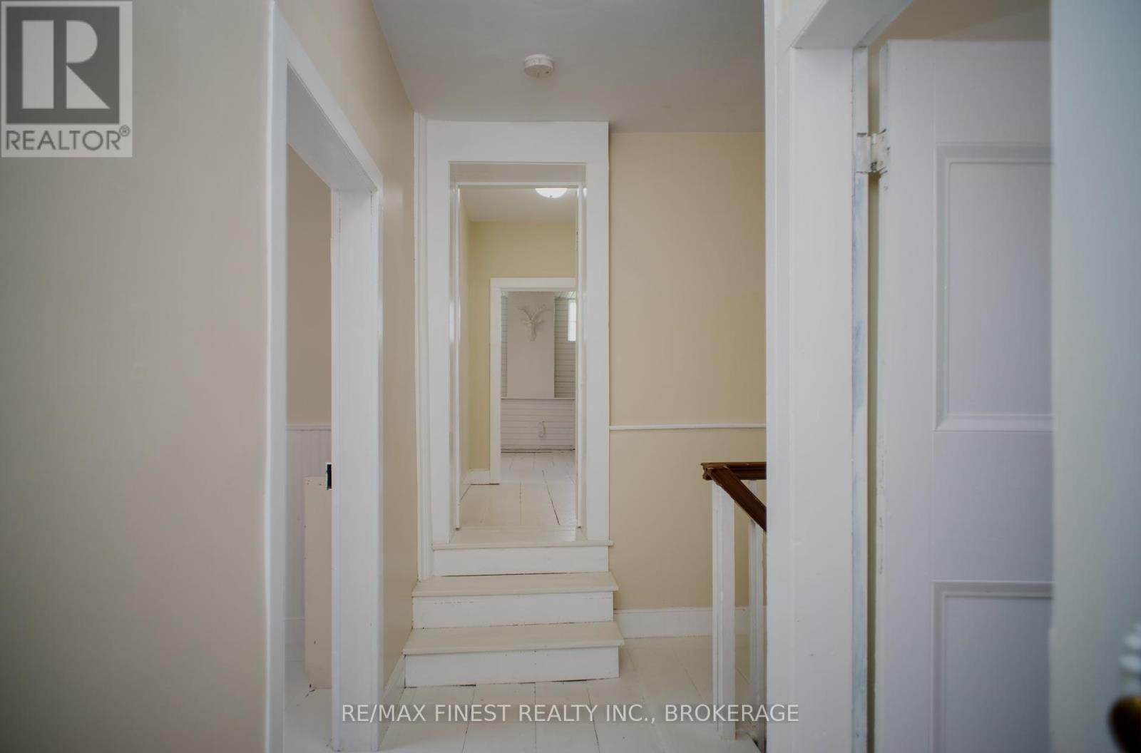 14005 Front Road, Loyalist, Ontario  K0H 2S0 - Photo 22 - X12177908