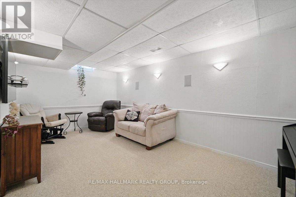 2083 Sacramento Drive, Ottawa, Ontario  K4A 3L2 - Photo 24 - X12177905