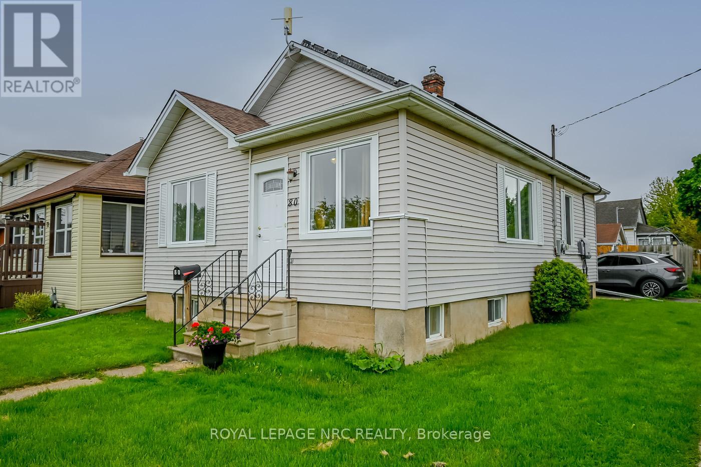 Property at 80 CHETWOOD STREET image 1