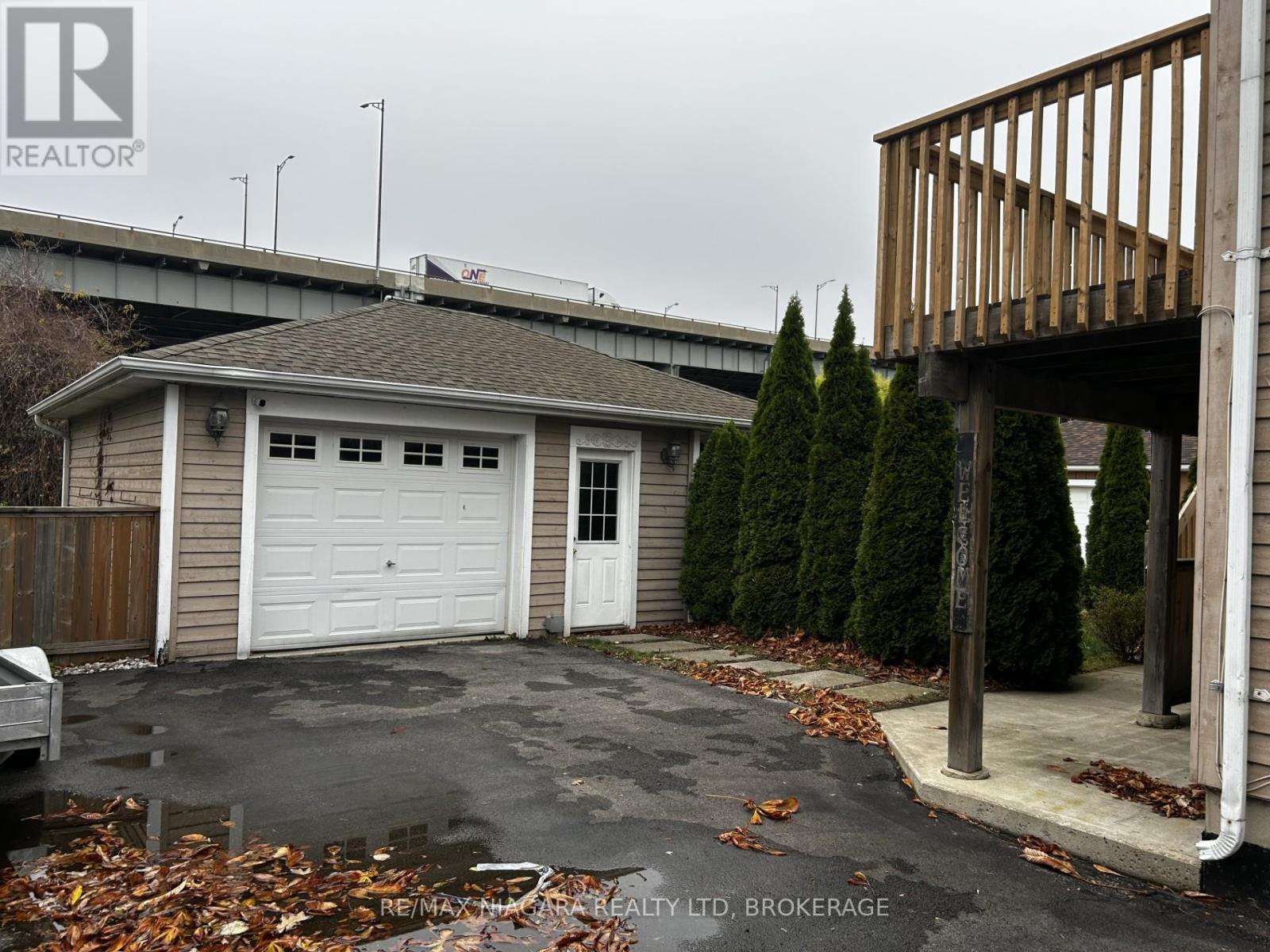 1056 Beach Boulevard, Hamilton, Ontario  L8H 6Z4 - Photo 25 - X12177985