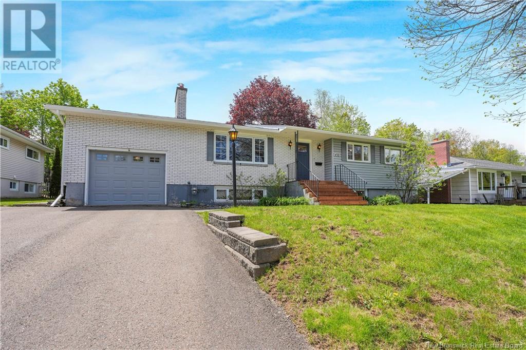 Property at 450 Mansfield Street image 2
