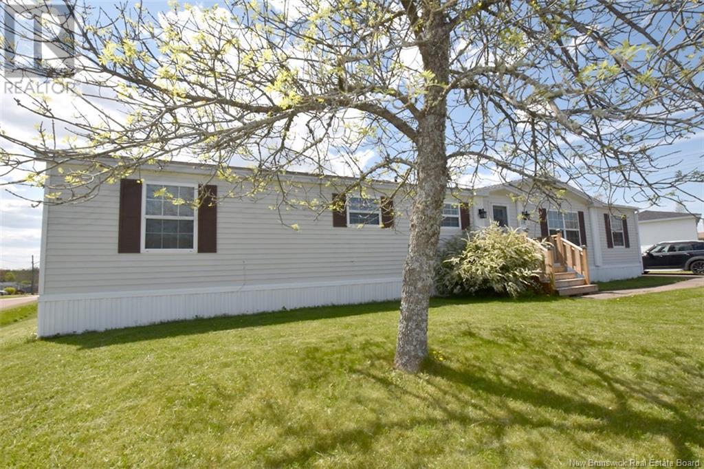Property at 16 Scotch Pine Road image 3