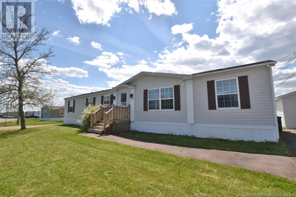 Property at 16 Scotch Pine Road image 5