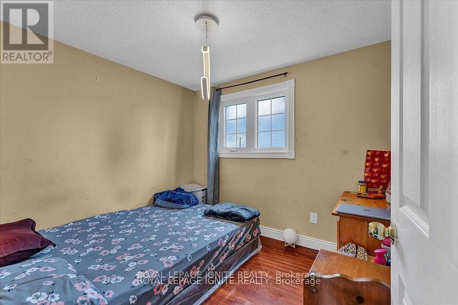 98 Sheldrake Court, Brampton, Ontario  L6Y 2W9 - Photo 11 - W12177364
