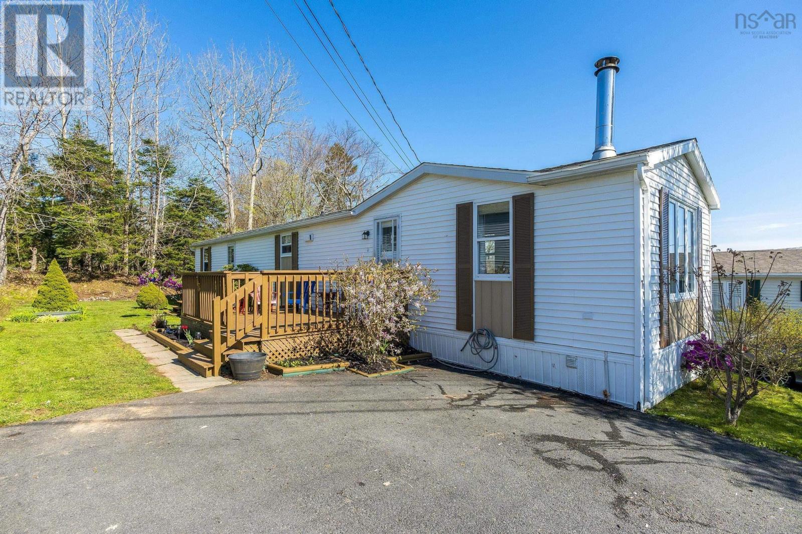 Property at 7 Boutilier Drive image 1