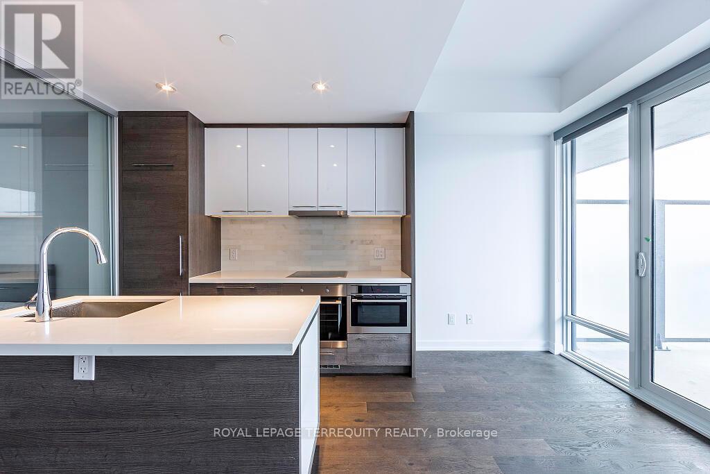 4209 - 488 University Avenue, Toronto (Kensington-Chinatown), Ontario  M5G 0C1 - Photo 17 - C12177916