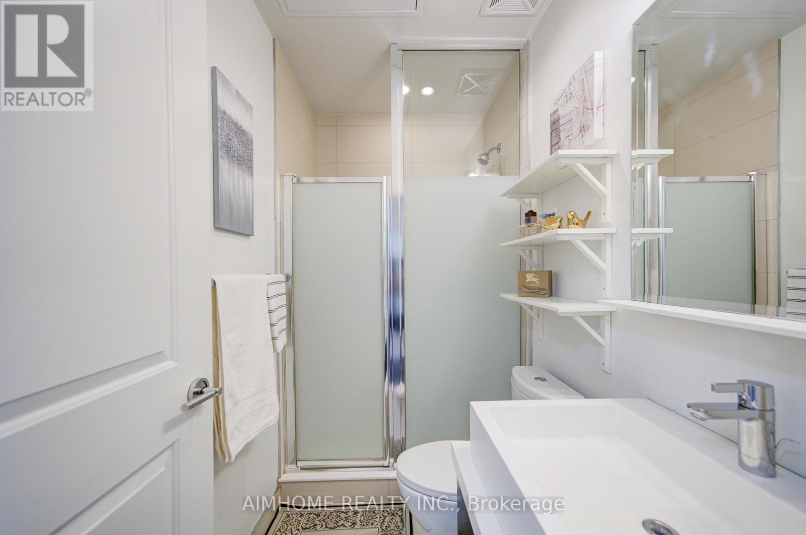 4704 - 1080 Bay Street W, Toronto (Bay Street Corridor), Ontario  M5S 0A5 - Photo 14 - C12177923