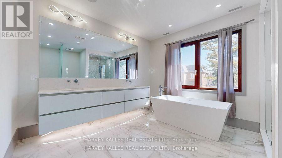 11 Dornfell Street, Toronto, Ontario  M2R 2Y5 - Photo 24 - C12177981