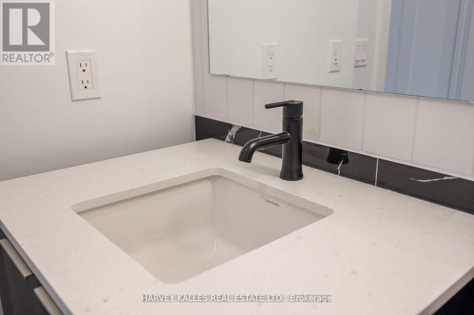 4504 - 327 King Street W, Toronto (Waterfront Communities), Ontario  M5V 0W7 - Photo 22 - C12177983